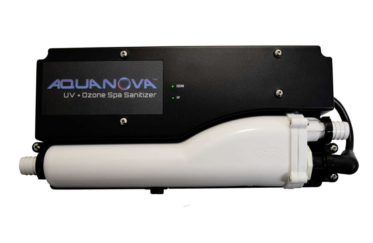 UV/ Ozone Sanitizer Aquanova 240 Volt